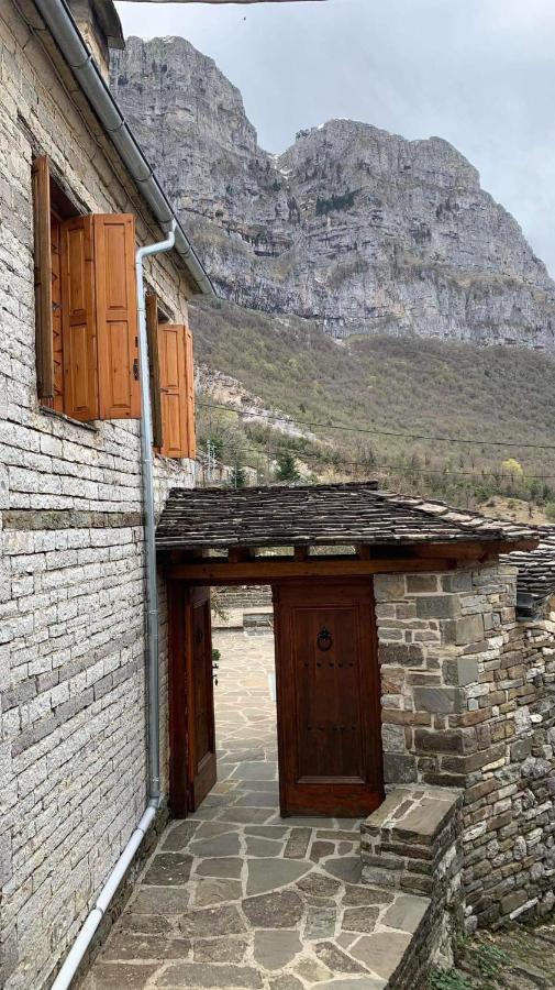 Ανδρομέδα: Παραδοσιακό Κατάλυμμα Villa Pápingo Eksteriør bilde