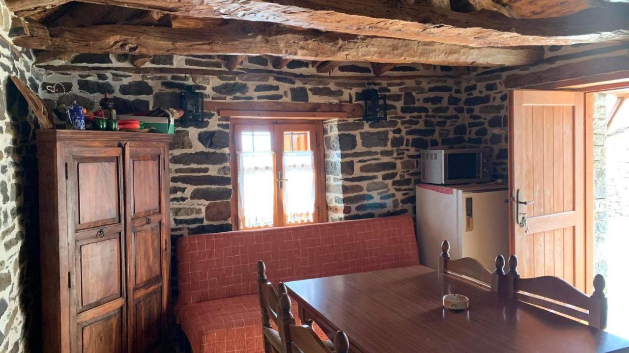 Ανδρομέδα: Παραδοσιακό Κατάλυμμα Villa Pápingo Eksteriør bilde