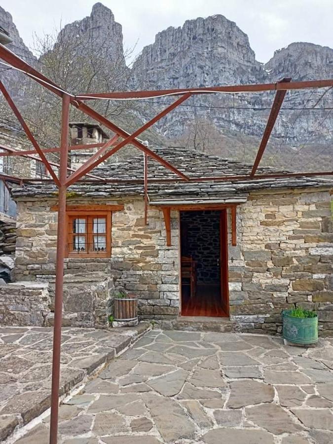 Ανδρομέδα: Παραδοσιακό Κατάλυμμα Villa Pápingo Eksteriør bilde